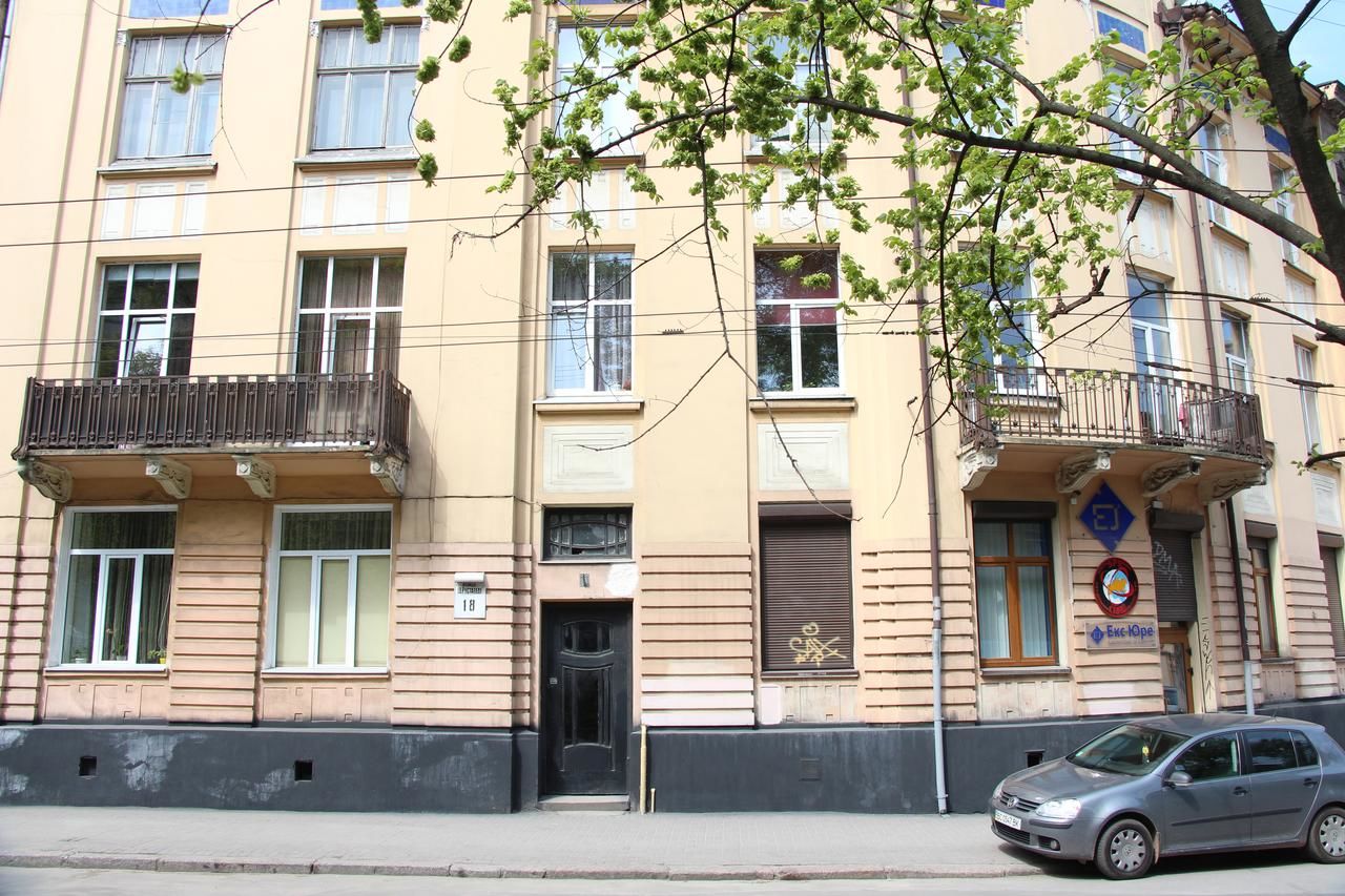 Апартаменты Apartment on Rustaveli Львов-41