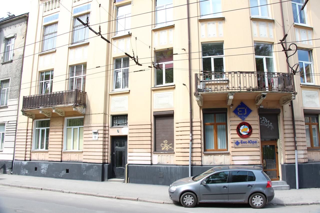 Апартаменты Apartment on Rustaveli Львов-42